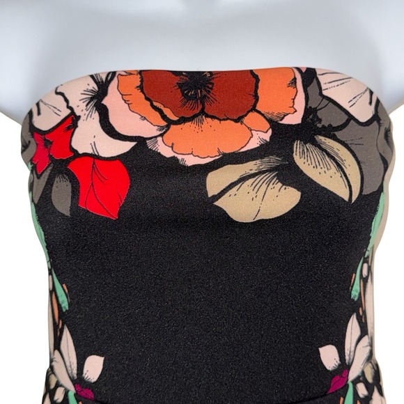 EXPRESS Black Floral Print Strapless Bodycon Dress EUC Size 6 - Picture 3 of 7